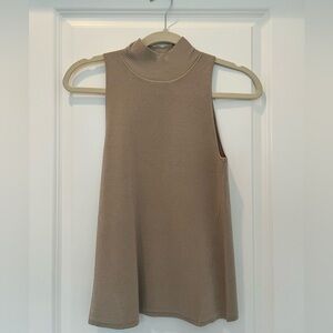Banana Republic Carolina Sweater Tank. NWT.